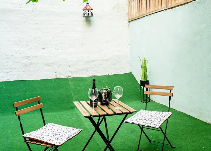 דירה Secret Garden - Free Parking